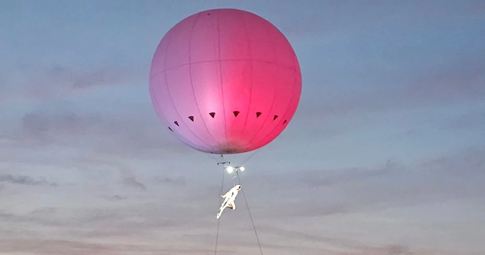Hannover Herrenhause - kleines Fest im grossen Garten - Ballon Akrobatin
