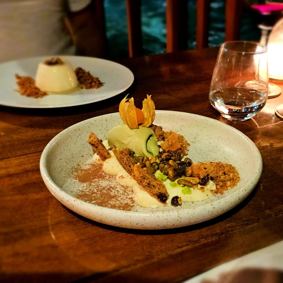Kastro’s Restaurant - Desserts