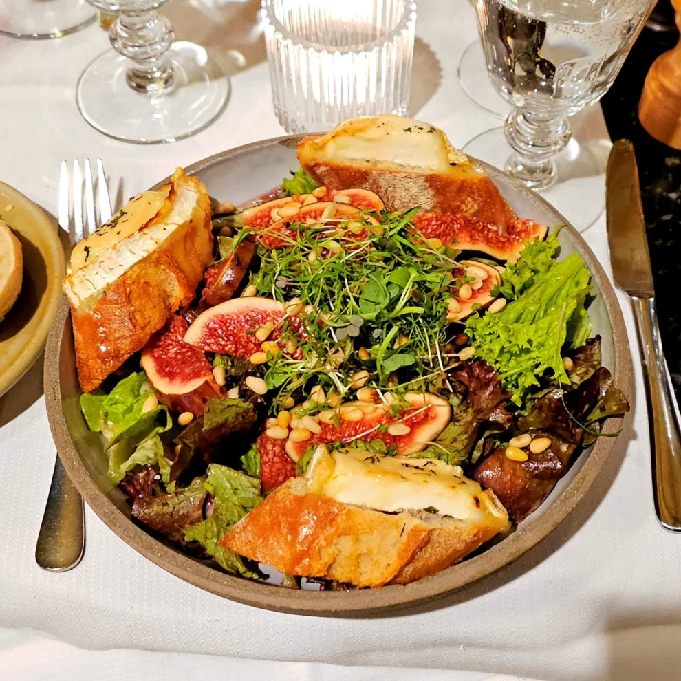 Beaulieu - Salat mit Ziegenkäse und Feige