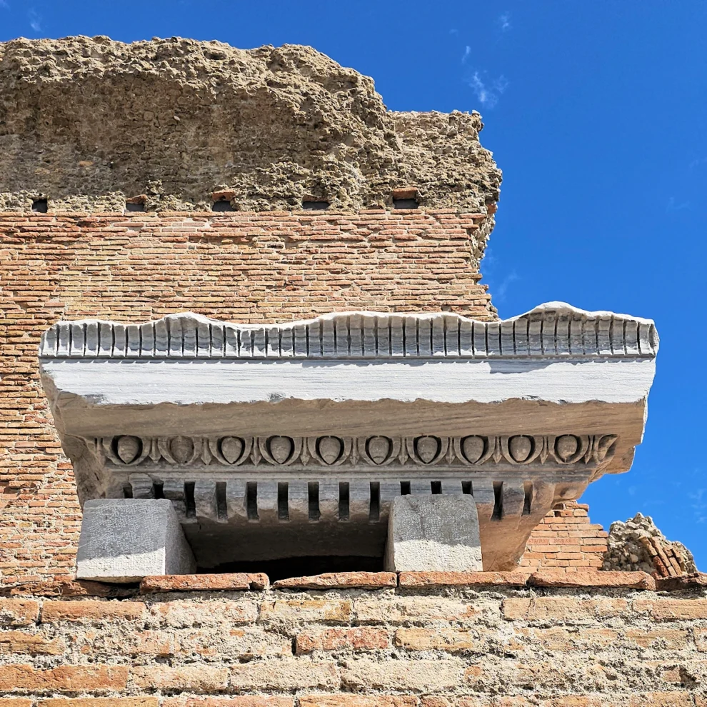 Taormina - Fragment von Ruinen von Amphitheater