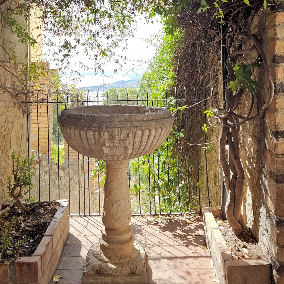 Taormina - Steinbrunnen