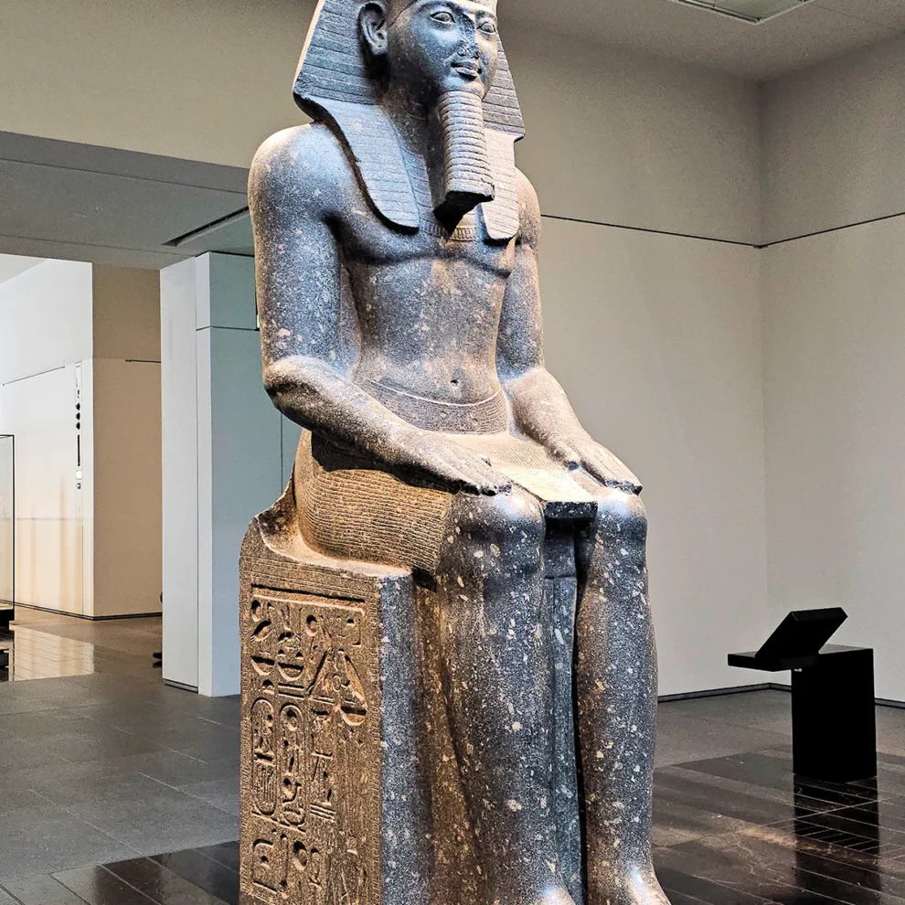 Louvre - Statue King Ramses II