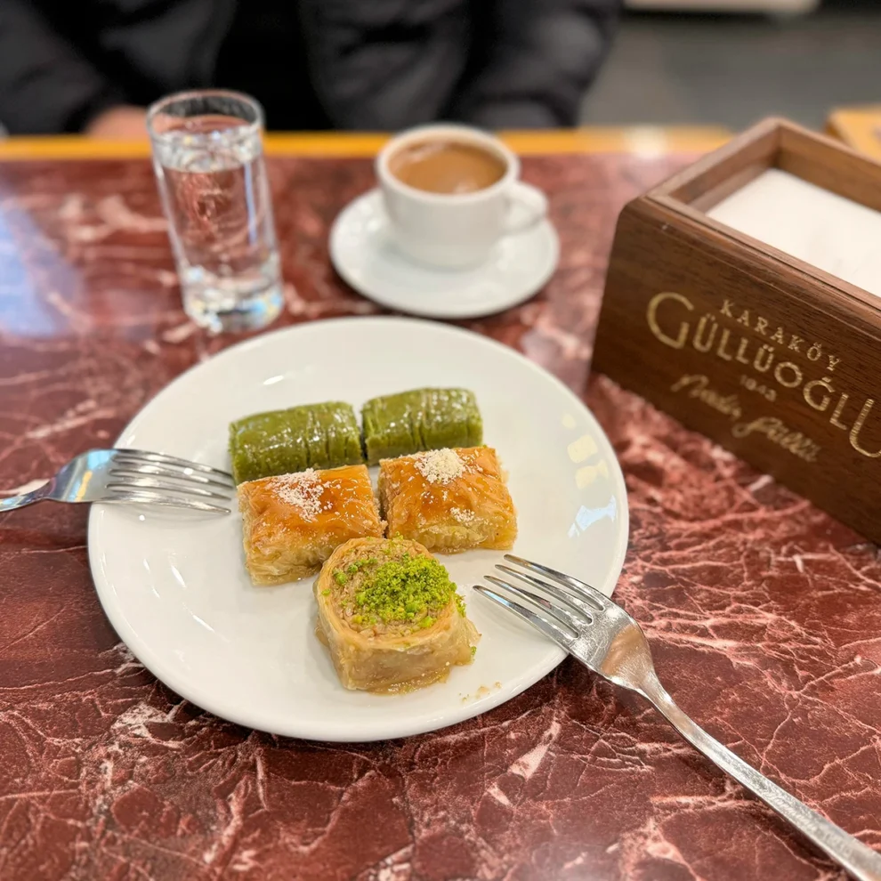 Karaköy Güllüoglu - Baklava